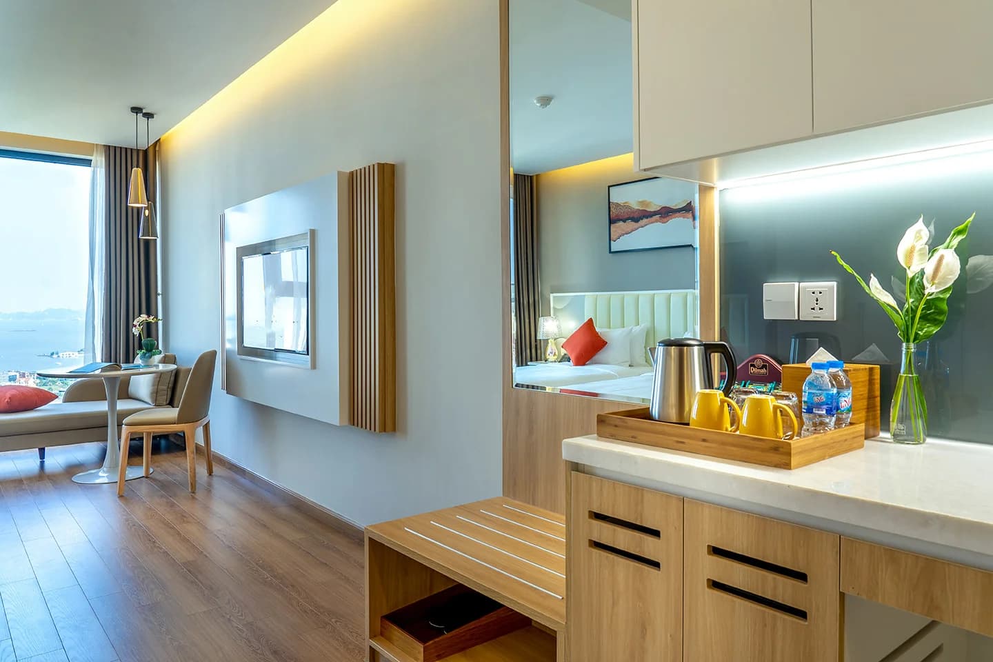 Deluxe City View - anh phong 5