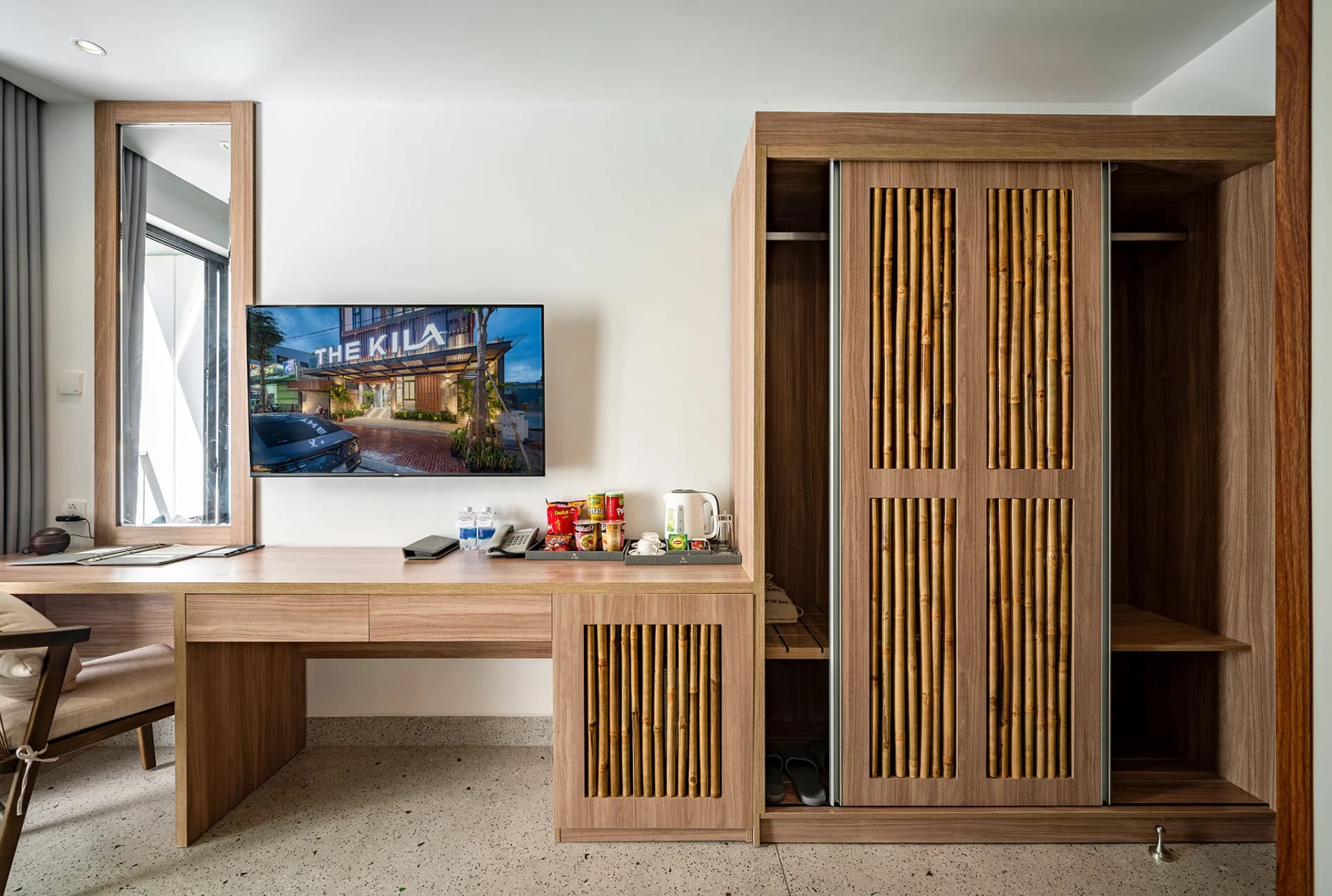 Deluxe Double Room - anh phong 3